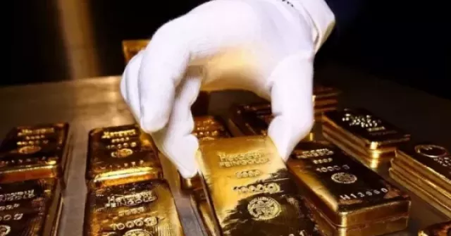 Biến động phức tạp của giá vàng quốc tế luôn là tâm điểm của giới đầu tư.