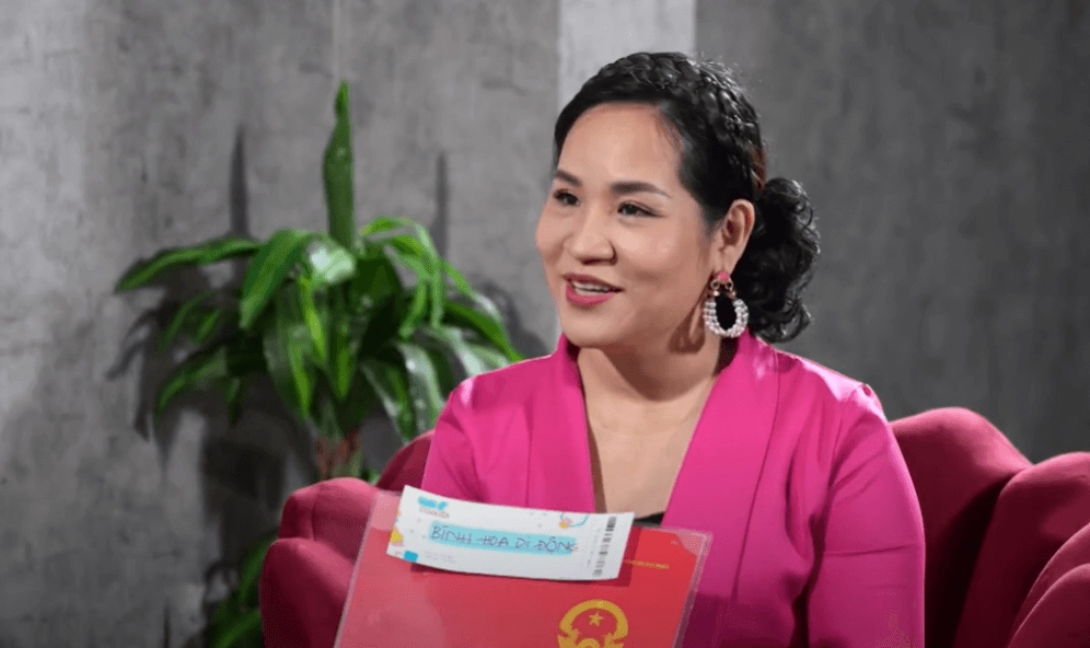 Nhâm Phương Nam: “Phẫu thuật thẩm mỹ đã cứu tôi một bàn thua trông thấy” - 1