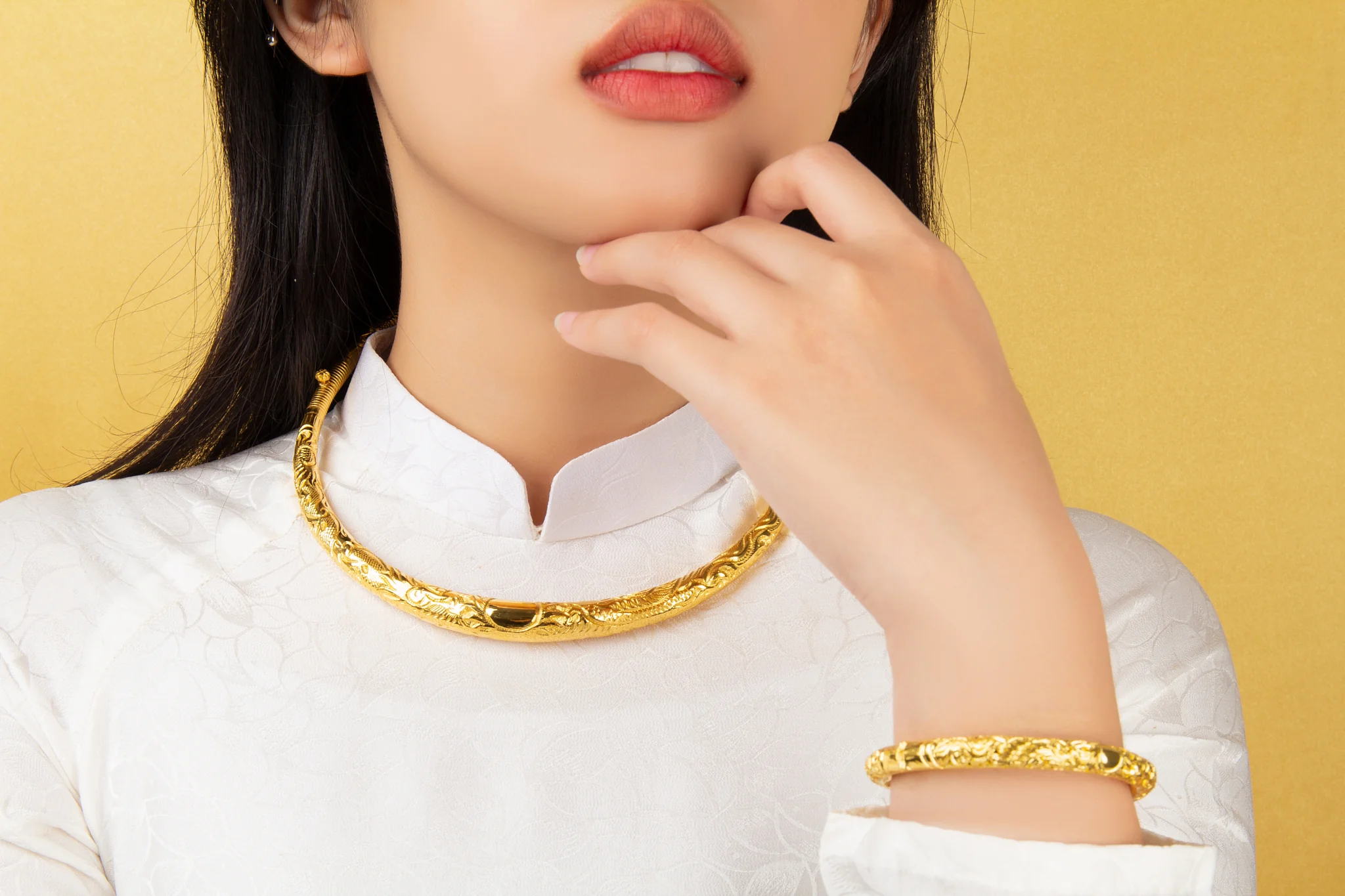 Có nên mua vàng online không?