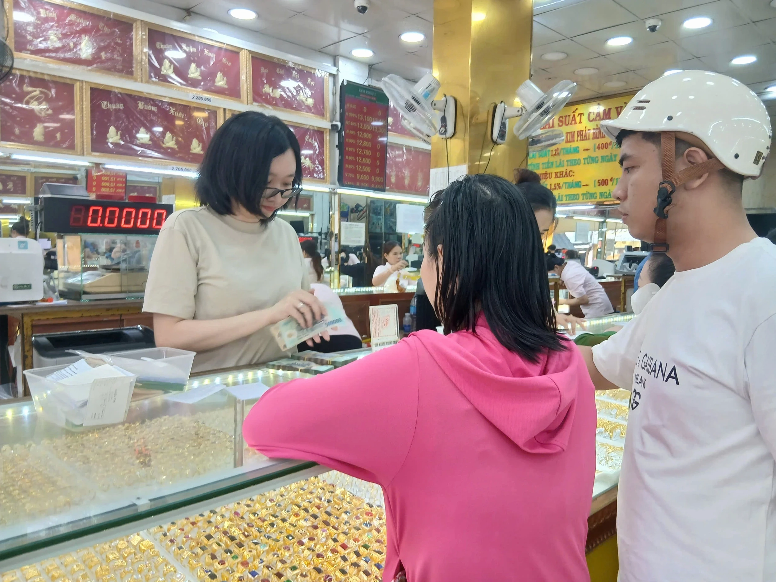 Biểu đồ giá vàng hôm nay 31/3/2026: Vàng SJC, 24K, thế giới