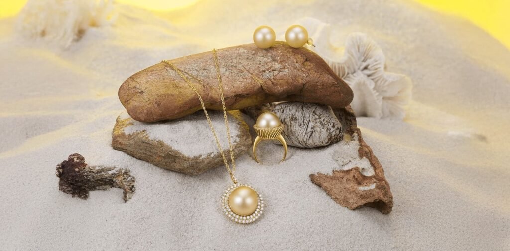 Lạm phát ảnh hưởng đến giá vàng ra sao?