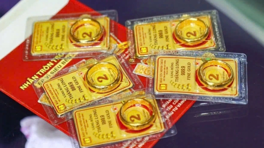 Giá vàng hôm nay 28/3: Giá vàng trong nước tăng 1,2 triệu đồng/lượng