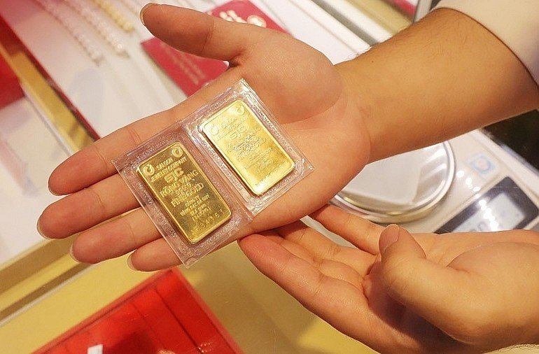 Vàng nhẫn tròn và vàng miếng loại nào tốt?