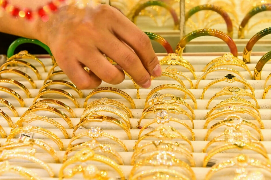 Nếu bạn mua để đầu tư, vàng miếng và vàng nhẫn 9999 là lựa chọn tốt